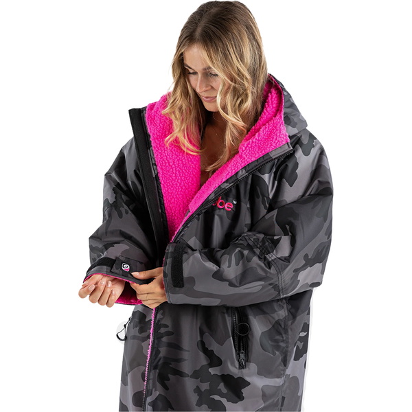 2026 Dryrobe Advance Langærmet Omklædningskåbe DALSV3  Sort Camouflage / Pink